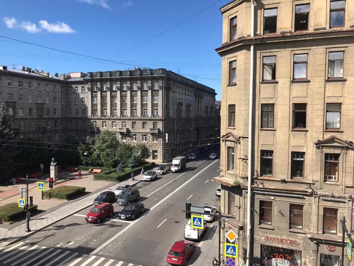 Solo Na Bolshom Prospekte Hotel Saint Petersburg Ngoại thất bức ảnh